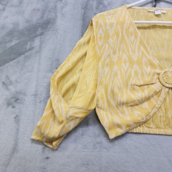 NEW O'Neill Top Womens L Yellow White Sylas Isabella Ikat Crop Viscose Boho - Picture 2 of 10